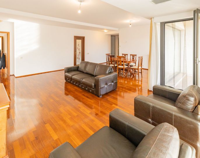 Apartament cu 3 camere de inchiriat in Baneasa Rezidential | CP1196427